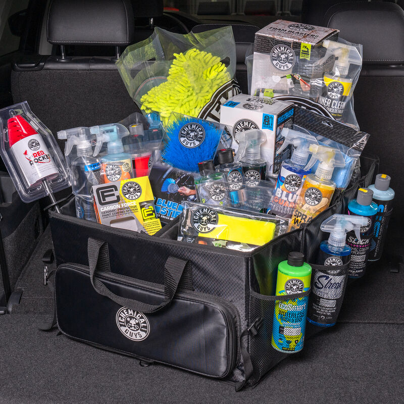 Keeping Your Pup and Your Car Clean A Comprehensive Guide to Car Organizers for Dog Owners