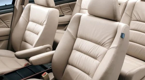A-Step-by-Step-Guide-How-to-Remove-Car-Seat-Covers Delicate Leather