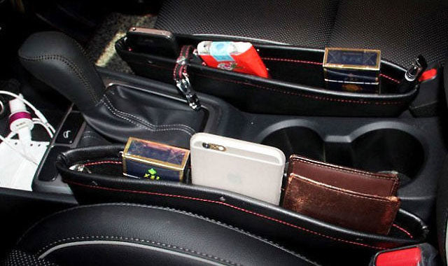 Top-Car-Accessories-Gifts-Perfect-Presents-for-Auto-Enthusiasts Delicate Leather