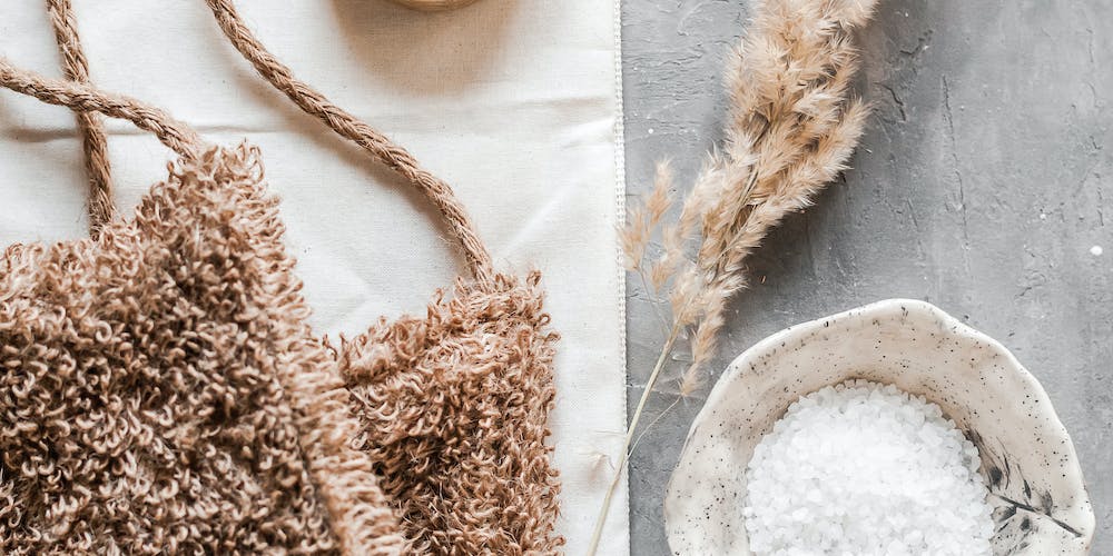 Eco-friendly-Car-Wash-Supplies-A-Sustainable-Solution-for-a-Cleaner-Car Delicate Leather