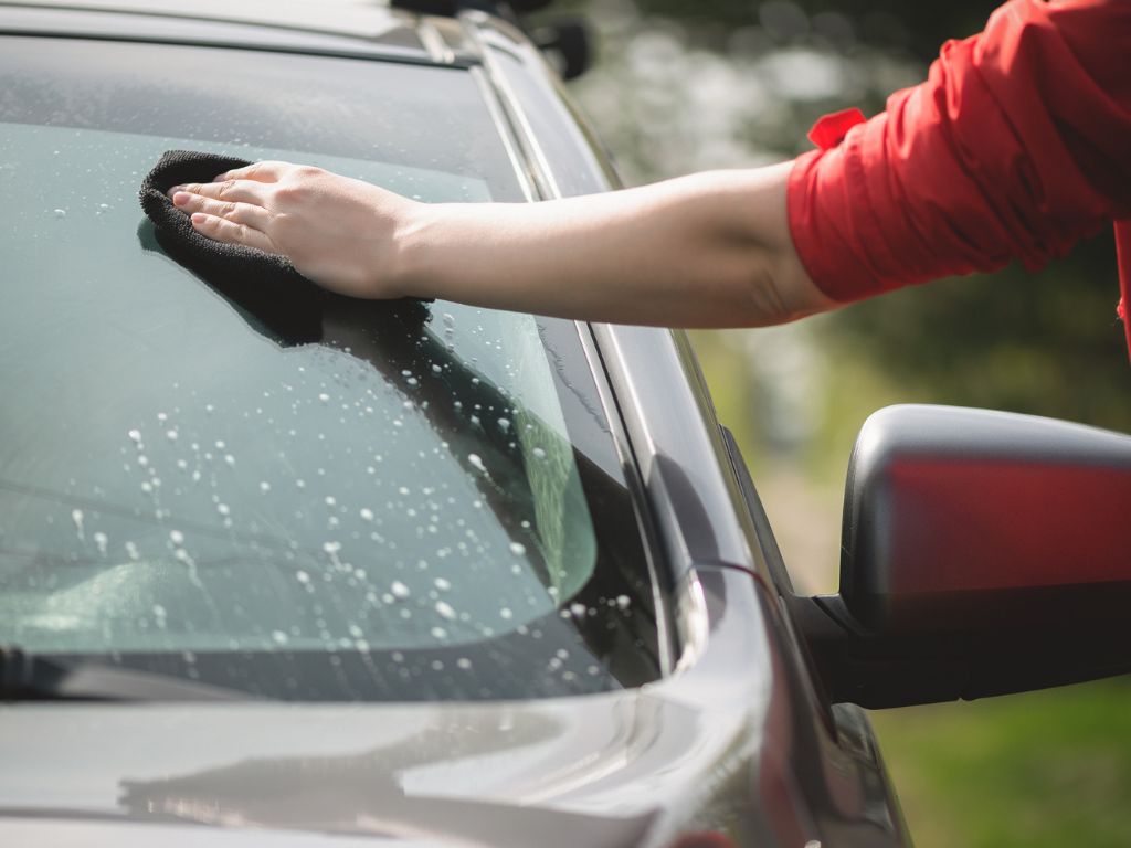 Crystal-Clear-Views-How-to-Clean-Your-Car-Windshield-Without-Streaks Delicate Leather