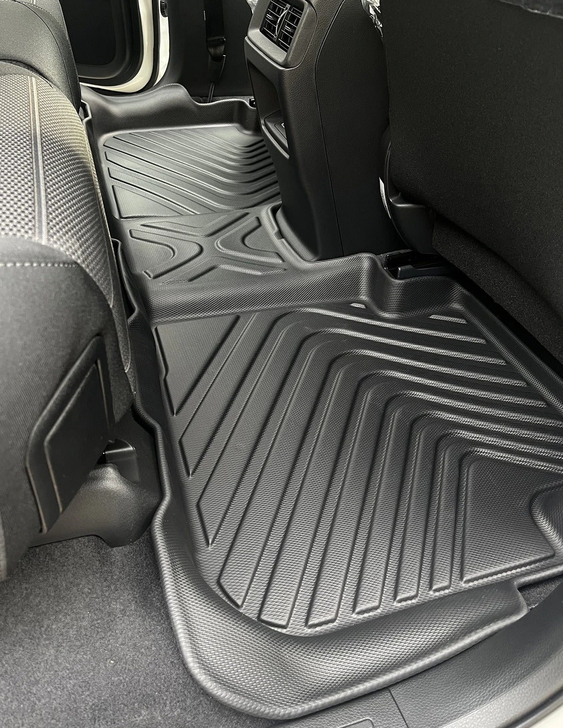 3D TPE Floor Mats & Trunk Backrest Pad for Honda CR-V 2023–2025 – Waterproof, Left-Hand Drive Fit - Delicate Leather