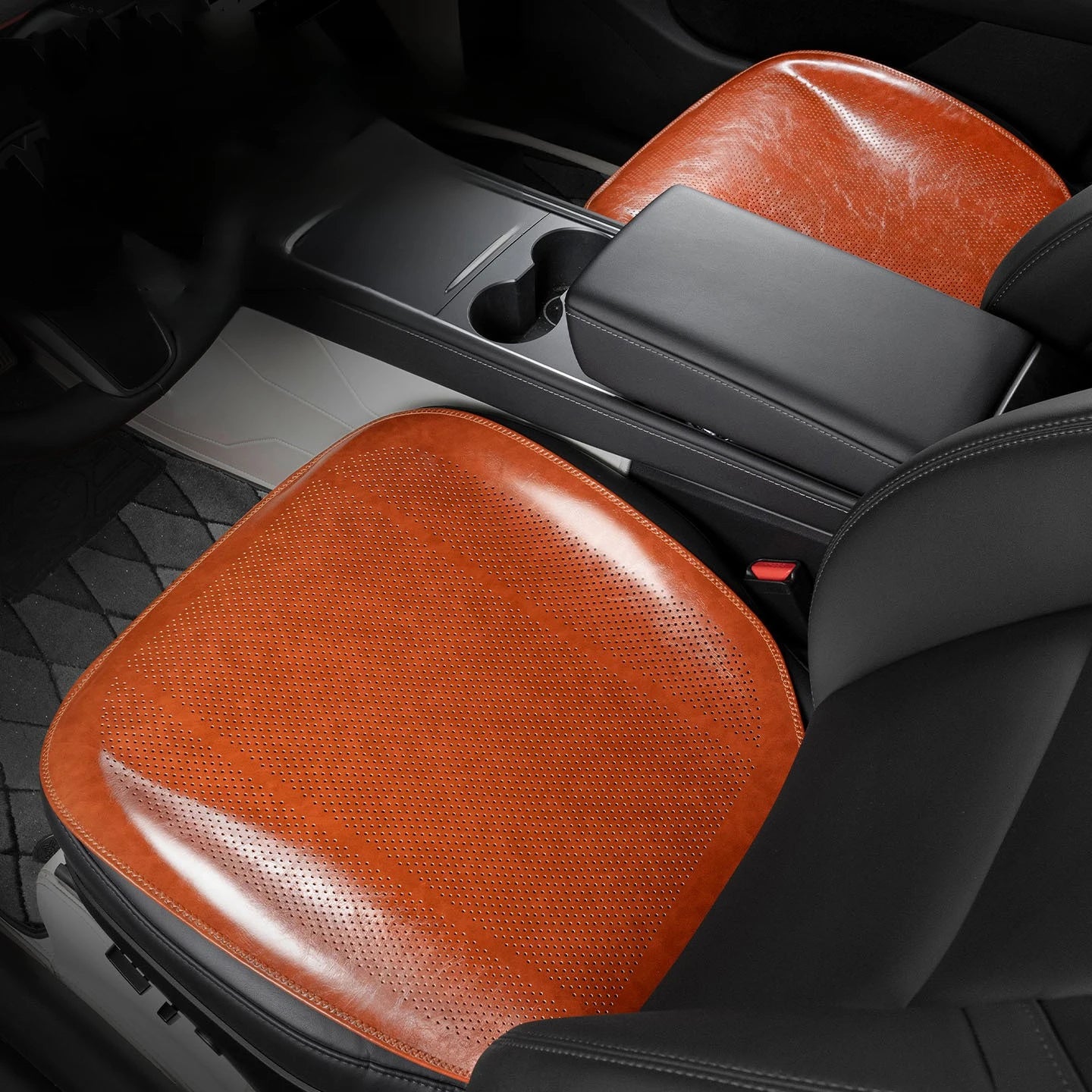 New Car Seat Cover Oil Wax Leather - Breathable Hole Seat Cushion for Volkswagen, Chevrolet, Cadillac, Kia, Haval, Tesla, Mitsubishi, and More - Delicate Leather