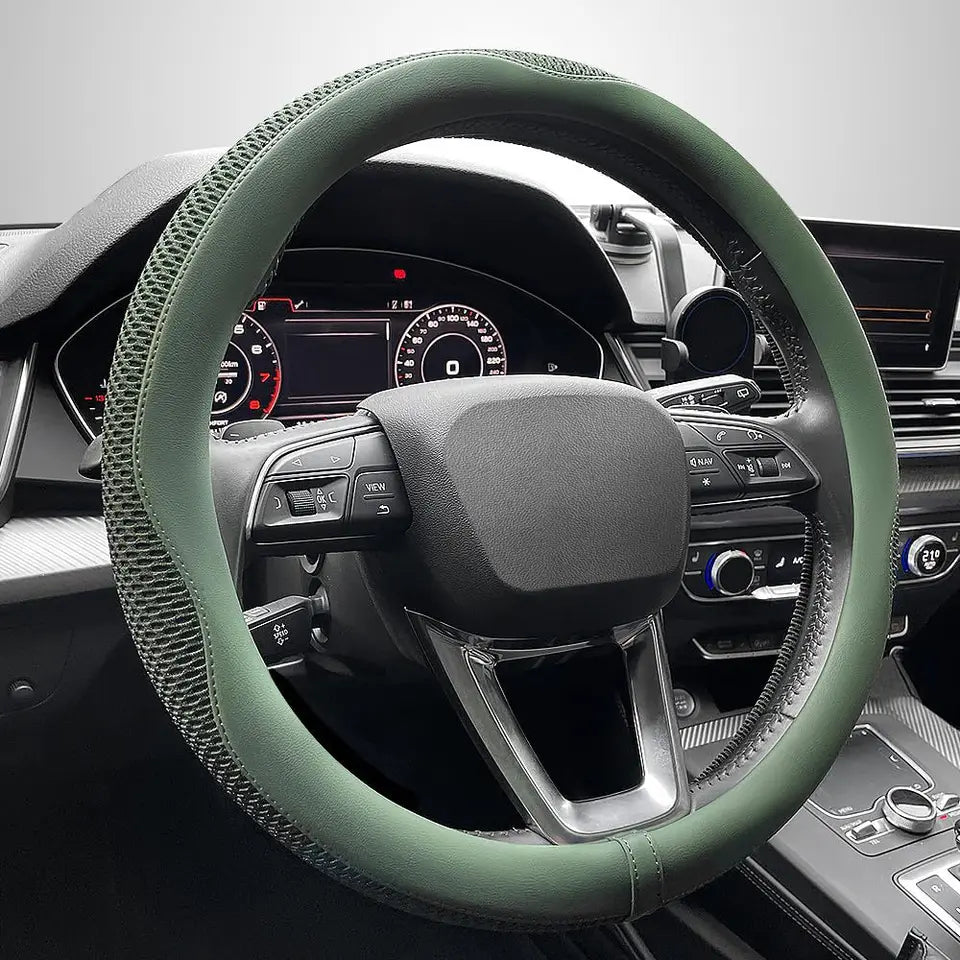 Ice Silk Steering Wheel Cover – Breathable 38cm Universal Fit Interior Accessory - Delicate Leather