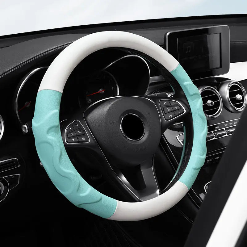 Carbon Fiber Leather Steering Wheel Cover – Non-Slip, Universal 38cm, Breathable, Luxury Car Interior Accessory - Delicate Leather