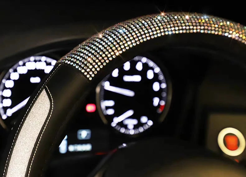 Diamond Style Steering Wheel Cover – Glitter Finish Split Leather Anti-Slip Grip Universal Interior Accessory - Delicate Leather