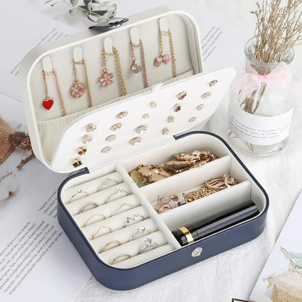 Portable Jewelry Box - Jewelry Organizer Display Travel Case, 2 Layer Leather Jewelry Box for Women, Large Capacity, Lockable Organizer Holder - Delicate Leather