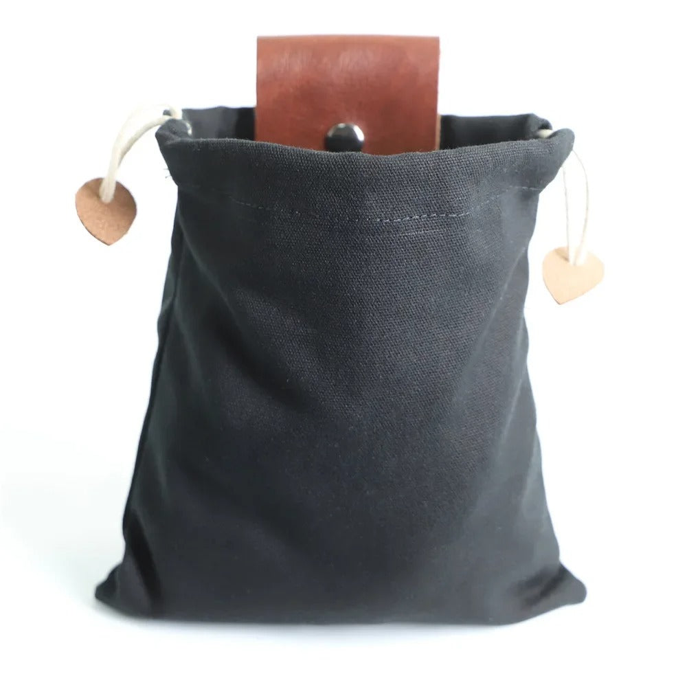 Portable Outdoor Foraging Bag - Collapsible Fruit Picking Pouch - Delicate Leather