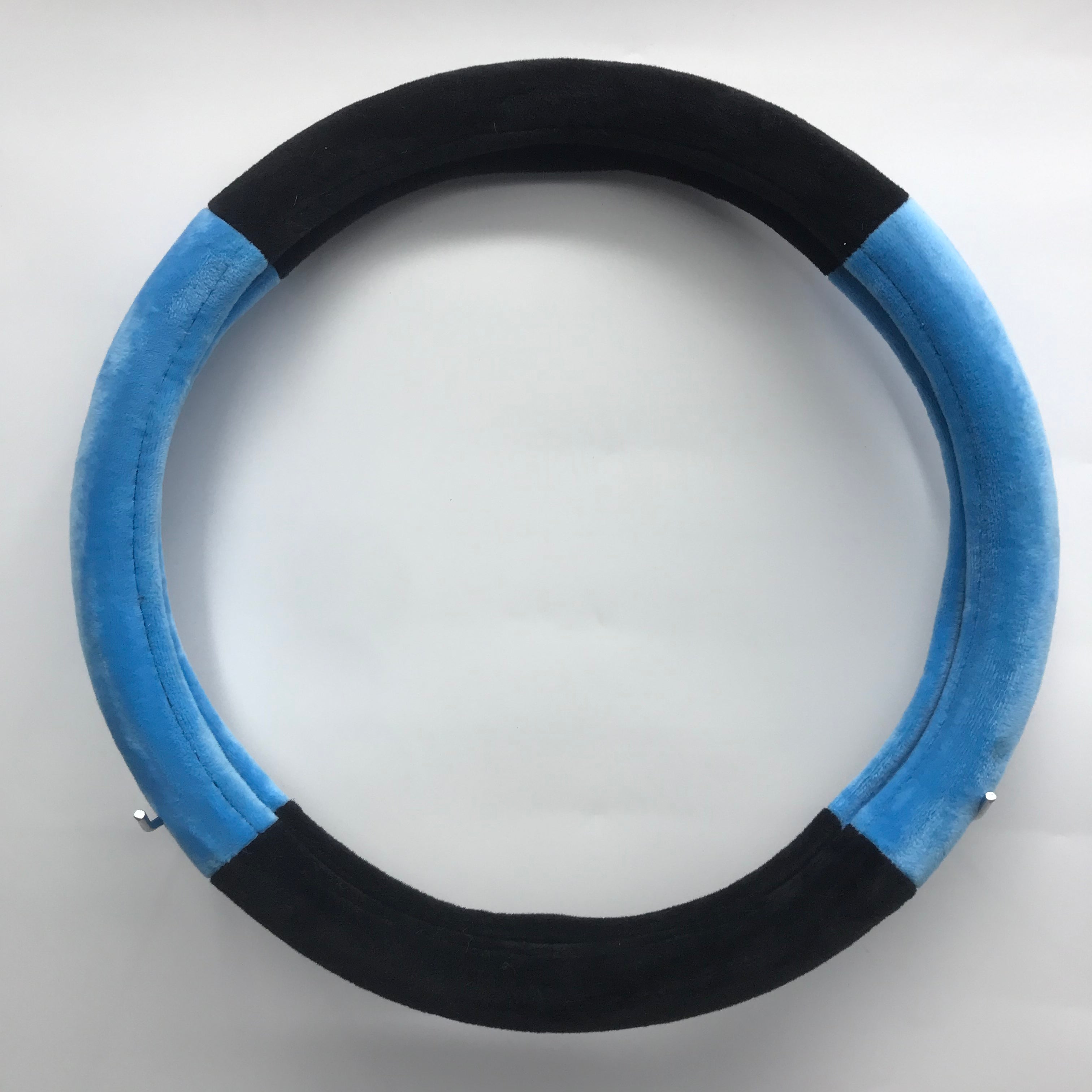 Women's 15 Inch Steering Wheel Cover