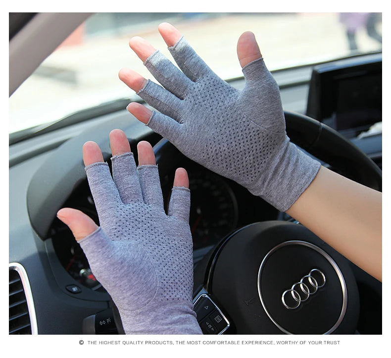 Unisex Semi-Finger Sunscreen Gloves - Non-Slip, Thin Style for Spring and Summer Driving - Delicate Leather