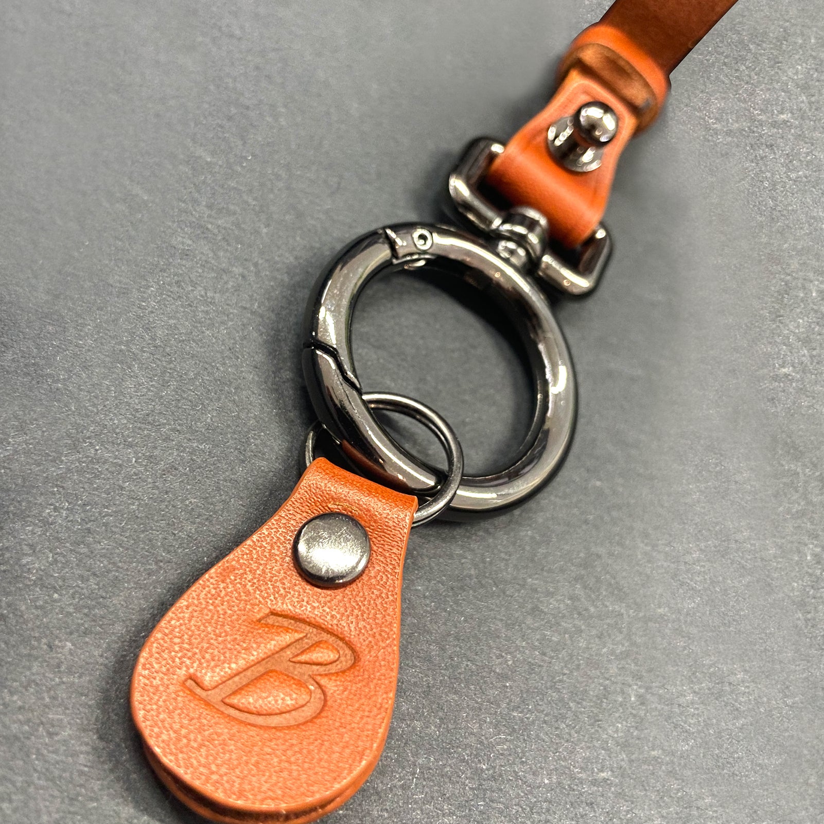 Car Customized Leather Key Cover for Ford Bronco - Handmade Luxury Car Key Cover Case - Delicate Leather