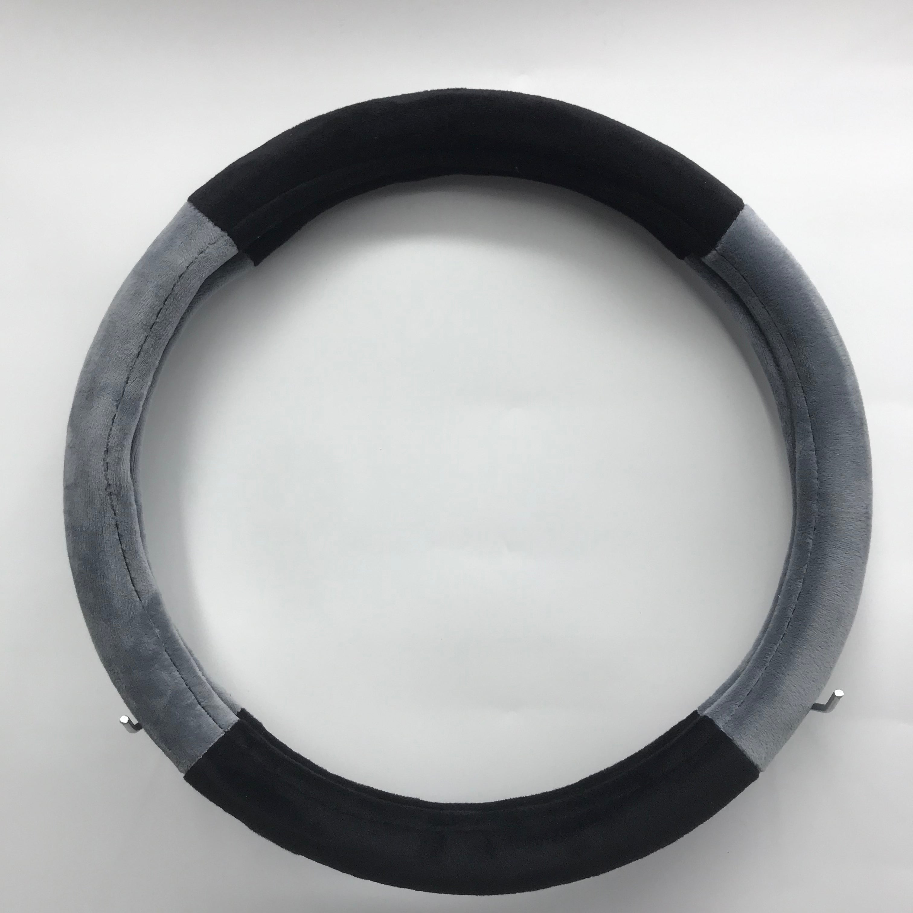 Women's 15 Inch Steering Wheel Cover