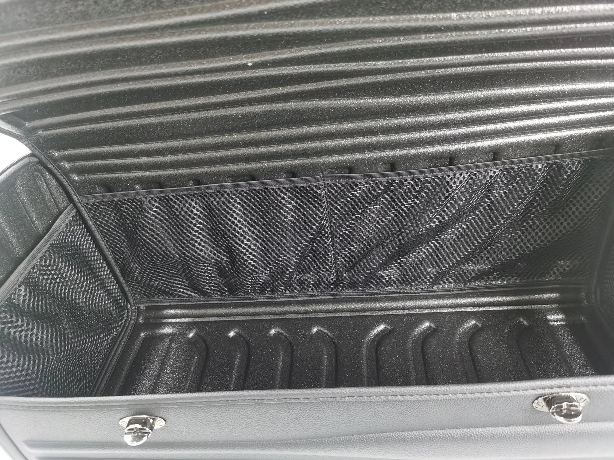 High-Capacity Collapsible Car Trunk Storage Box Crafted from PVC and XPE Fabric - Directly Sourced from the Factory - Delicate Leather