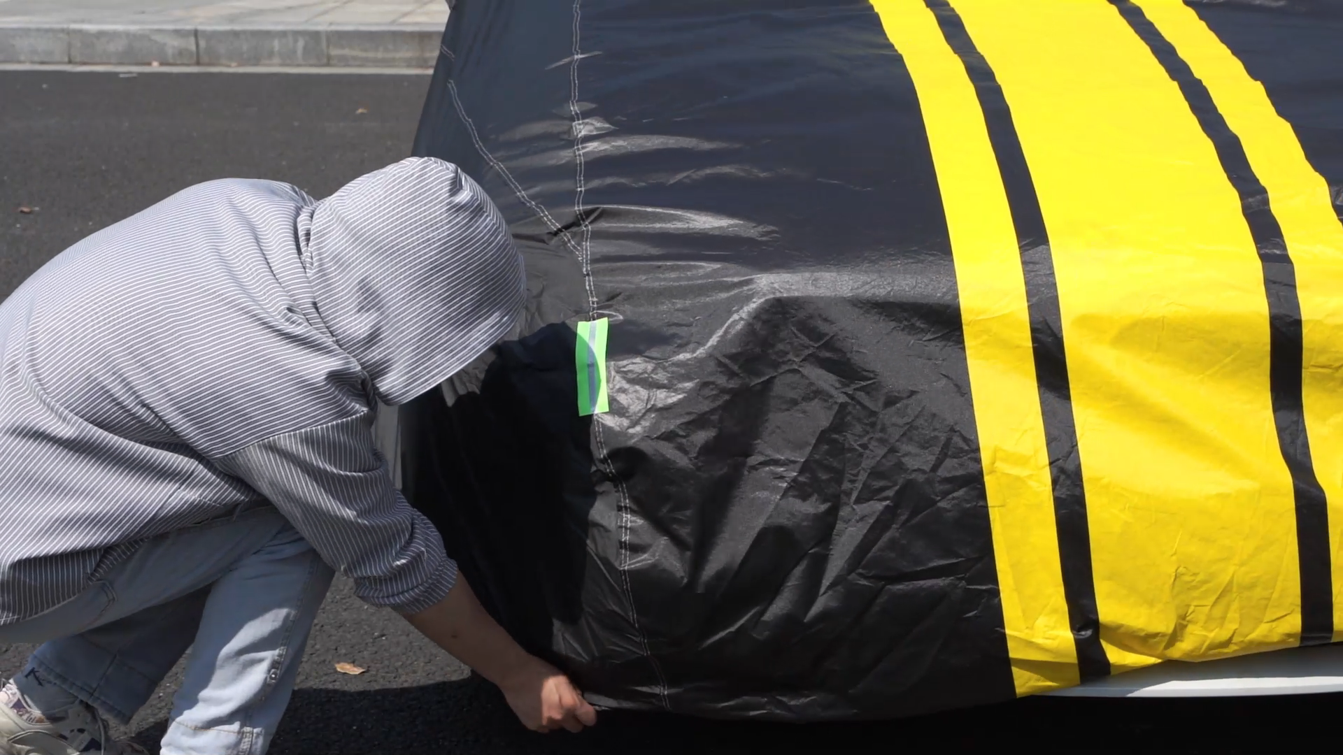 Universal Coated All Weather Protection Foldable Car Cover with Cotton - Sunscreen Heat Insulation Car Cover - Delicate Leather