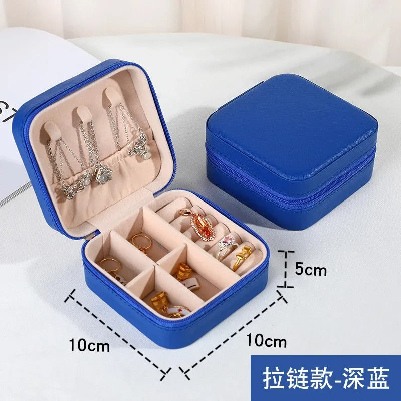 Jewelry Storage Box Portable Jewelry Organizer for Earrings, Necklaces, Rings - Leather Storage Box