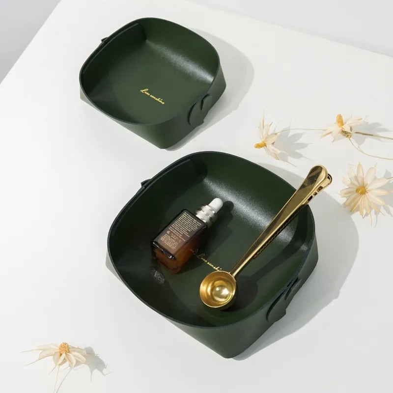 PVC Leather Watch Key Storage Tray, Porch Entrance Living Room Coffee Table Small Debris Storage Box Desktop Basket Small Tray - Delicate Leather