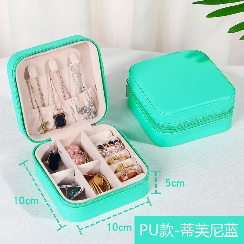 Jewelry Storage Box Portable Jewelry Organizer for Earrings, Necklaces, Rings - Leather Storage Box
