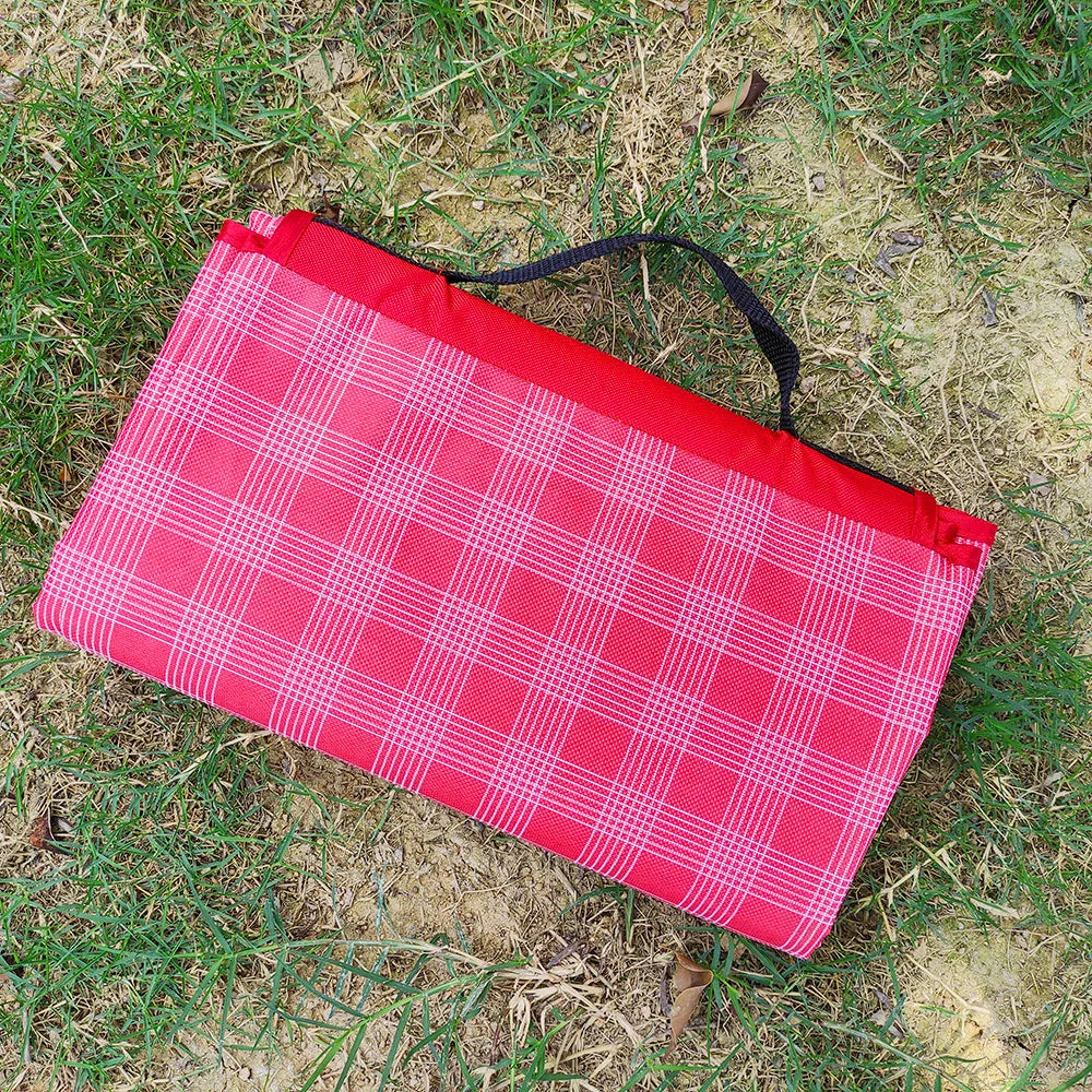 Outdoor Portable Picnic Blanket Waterproof Beach Cushion Mat for Baby Sleeping, Moistureproof Plaid Multiplayer Camping Mat