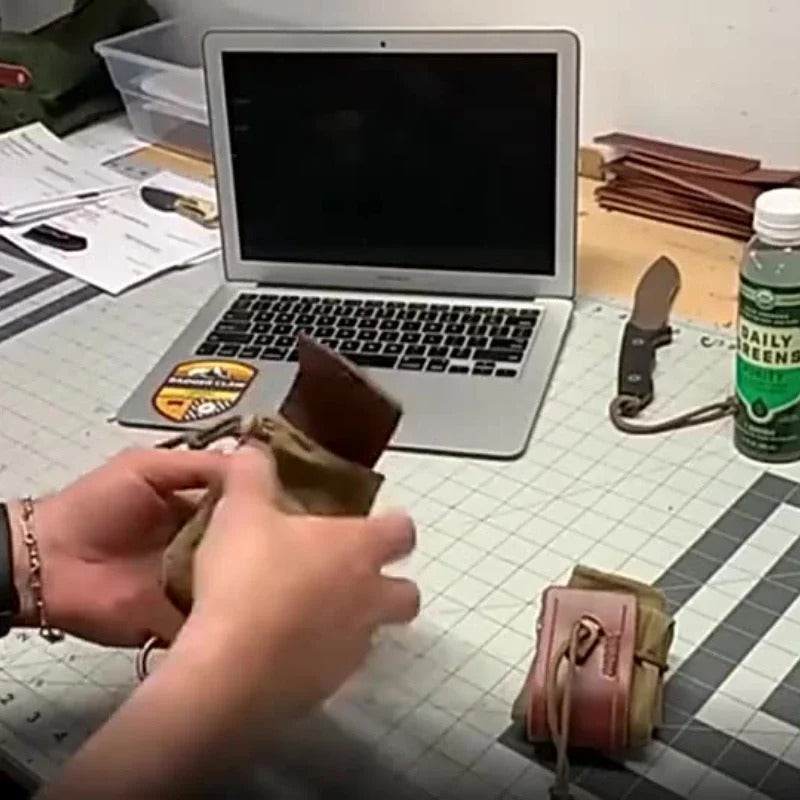 Portable Outdoor Foraging Bag - Collapsible Fruit Picking Pouch - Delicate Leather