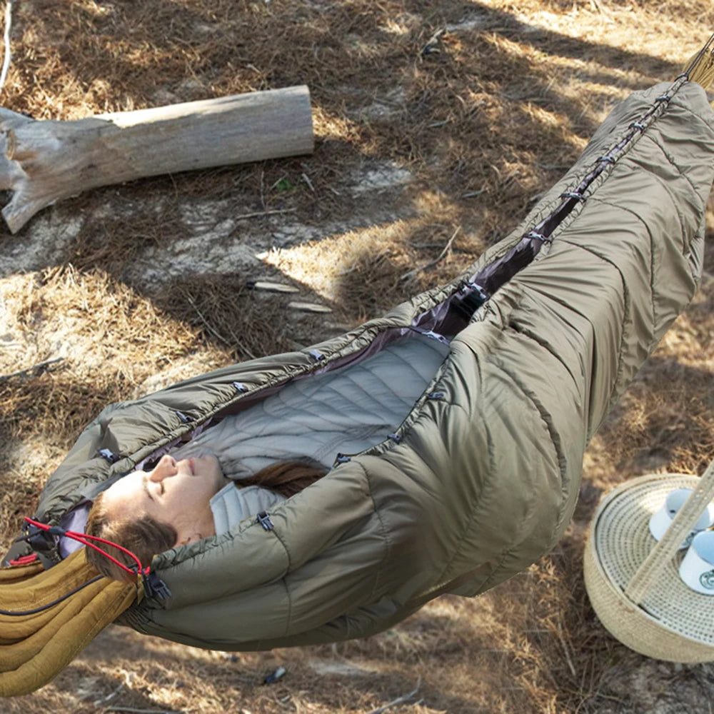 Multifunctional Hammock Underquilt Sleeping Bag Winter Warm Hammock Under Blanket Poncho, Ideal for Camping, Traveling, and Swinging. Includes Convenient Storage Bag - Delicate Leather
