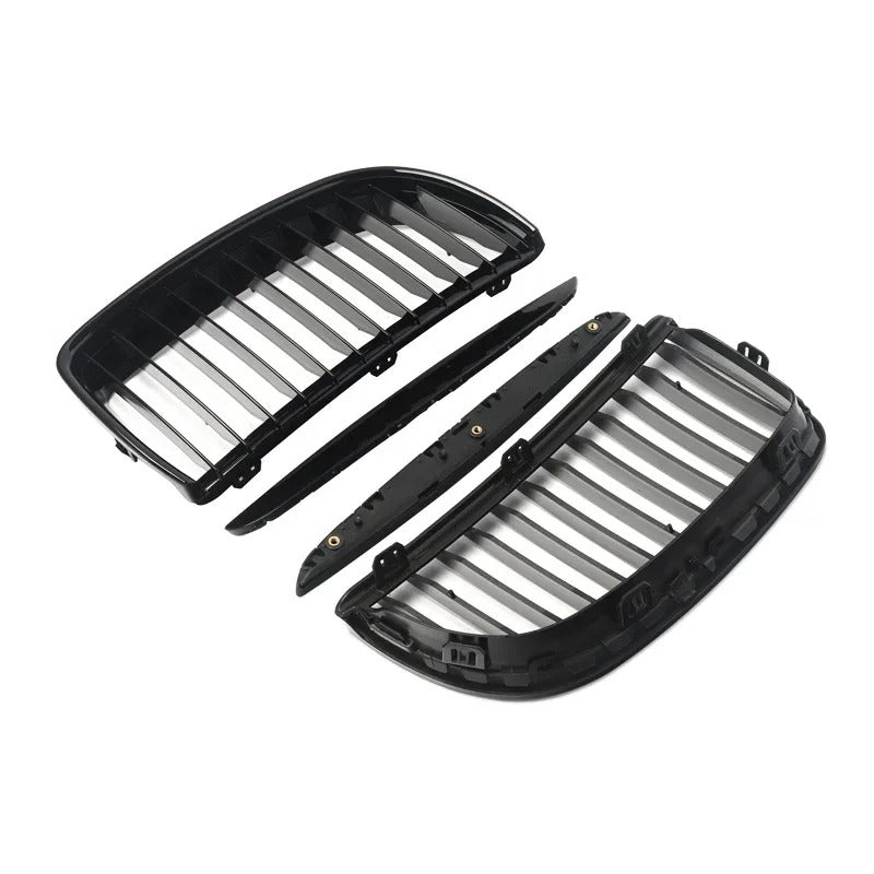 Gloss Black Front Kidney Grilles for BMW 3 Series E90/E91 (2005-2008 Pre-Facelift)