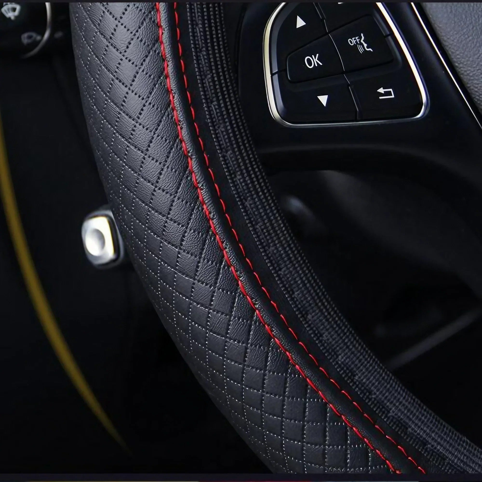 Breathable PU Leather Anti-Slip Universal Steering Wheel Cover – Premium Interior Protection and Decoration Accessory - Delicate Leather
