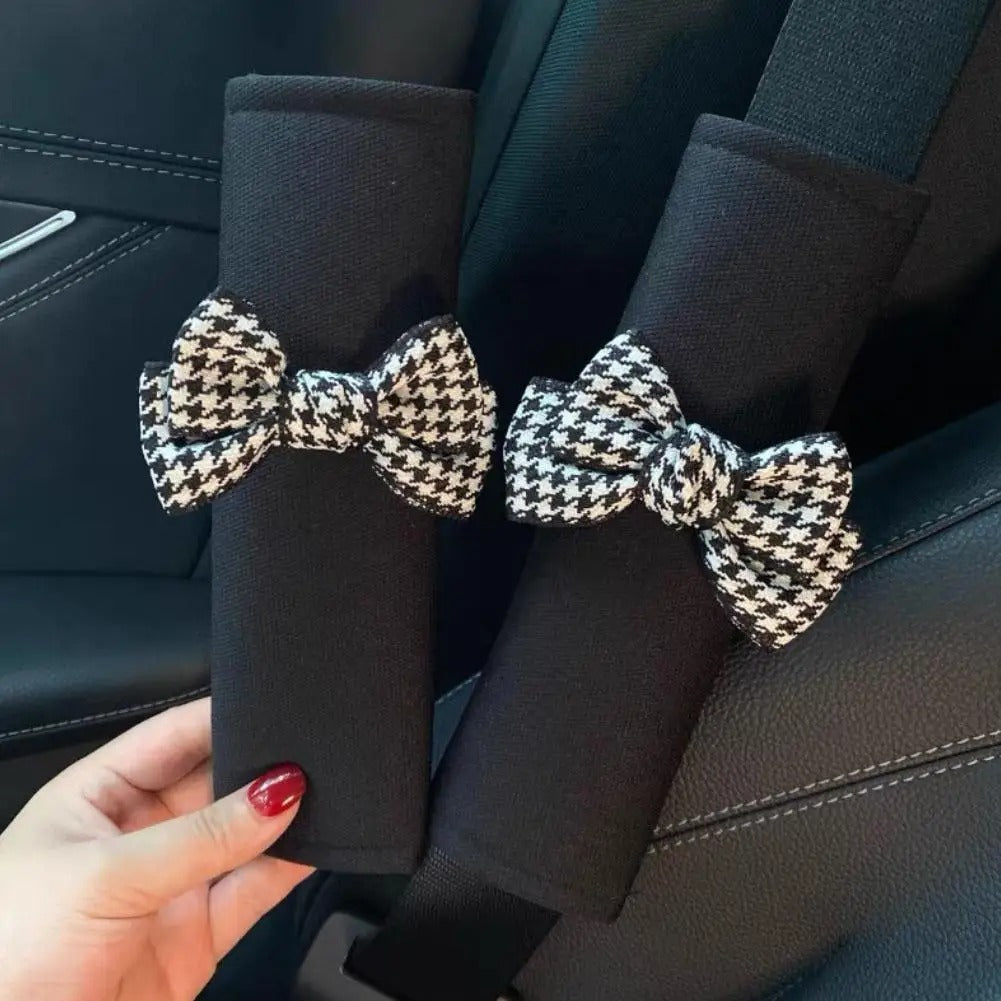 Cute Bowknot Plush Car Seat Belt Cover for Women – Soft Velvet Shoulder Strap Pad Cushion Protector (1Pc)