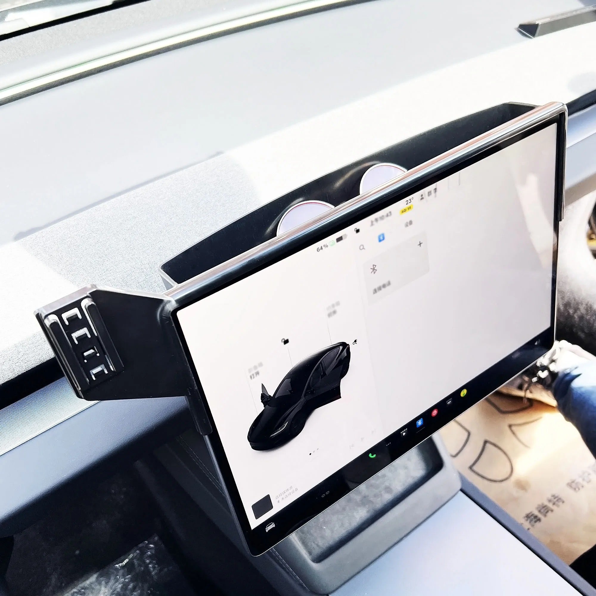 Magnetic Wireless Charging Car Phone Holder – Tesla Model X (2023-2024) Screen Fixed Base