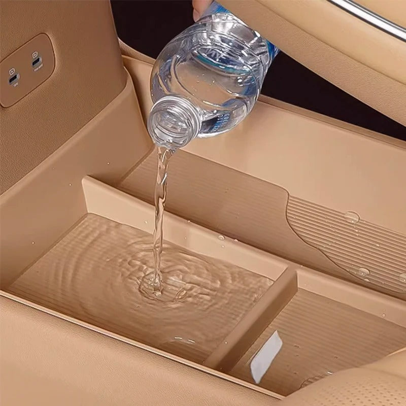 Central Control Lower Storage Box – Silicone Organizer for Aito M7 (2022-2024) - Delicate Leather