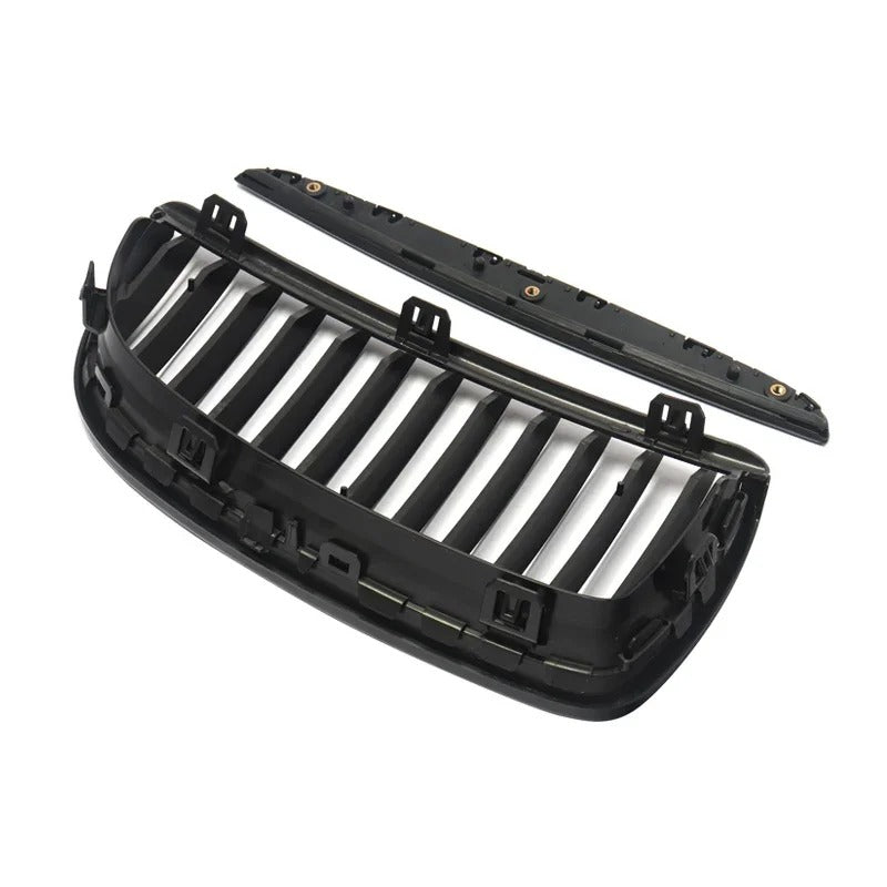 Gloss Black Front Kidney Grilles for BMW 3 Series E90/E91 (2005-2008 Pre-Facelift)