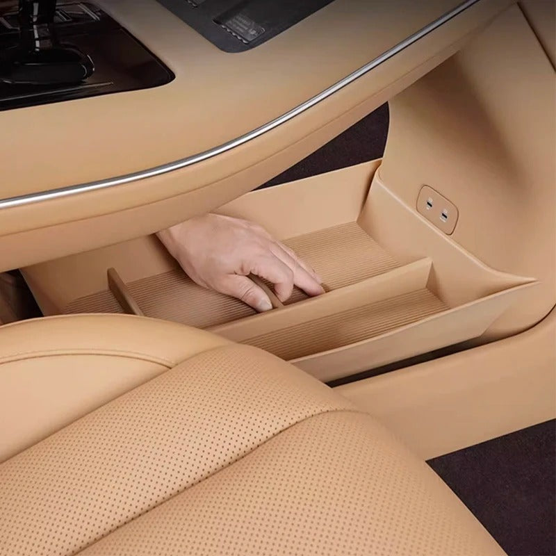 Central Control Lower Storage Box – Silicone Organizer for Aito M7 (2022-2024) - Delicate Leather