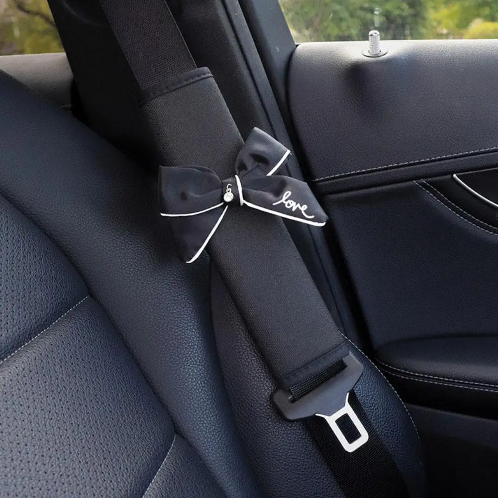 Cute Bowknot Plush Car Seat Belt Cover for Women – Soft Velvet Shoulder Strap Pad Cushion Protector (1Pc)