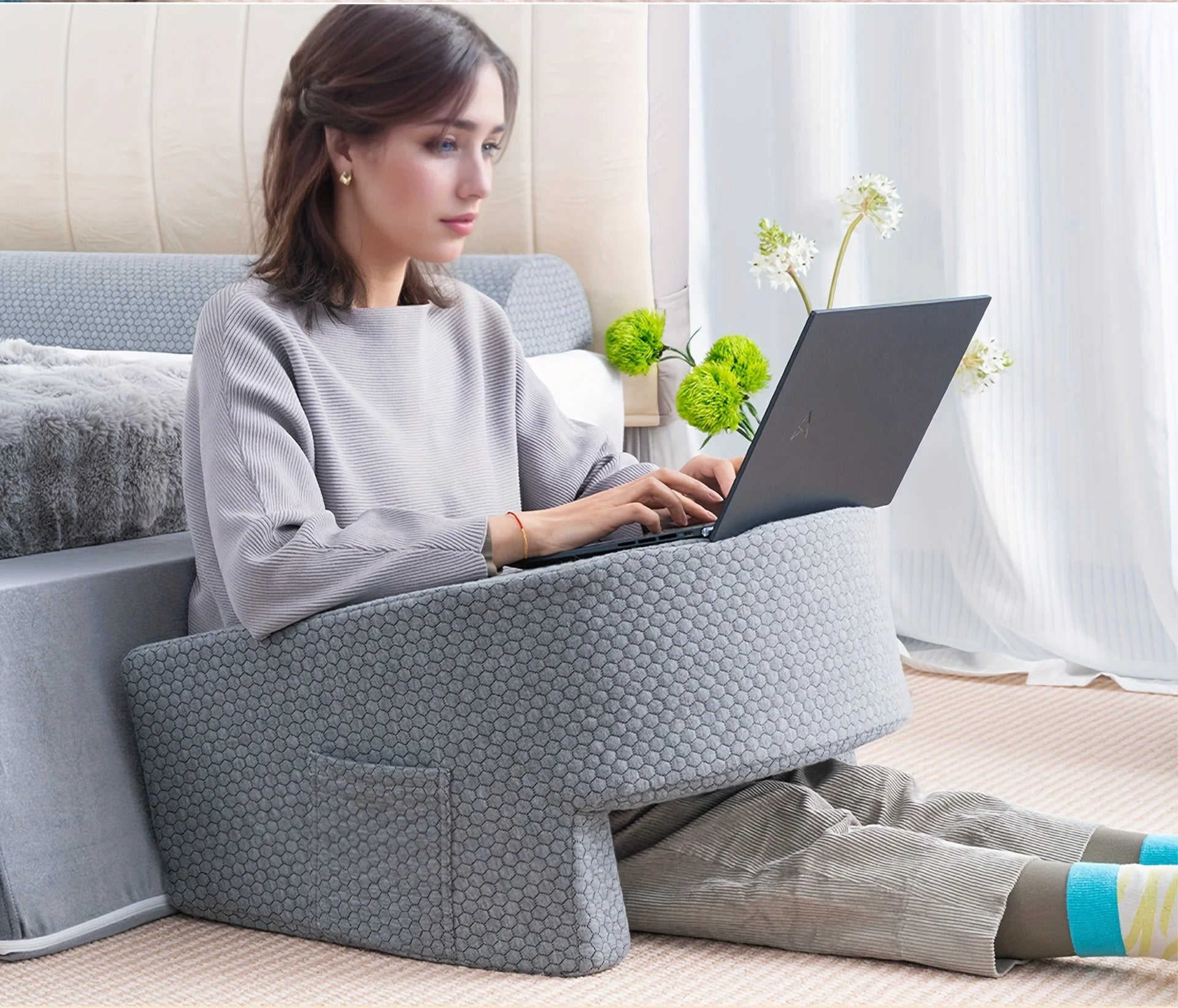 Soft Reading Pillow with Arm Rests – Lap Desk Pillow for Gaming, Working, and Relaxing - Delicate Leather
