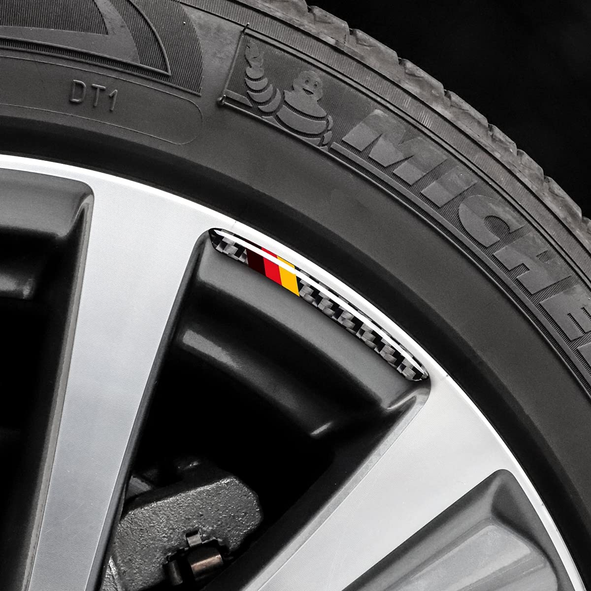 4PCS Universal Wheel Sticker, 3D Tricolor Flag Emblem Badge for All Models, Universal Carbon Fiber Wheel Protection, Germany Flag Emblem Accessories - Delicate Leather