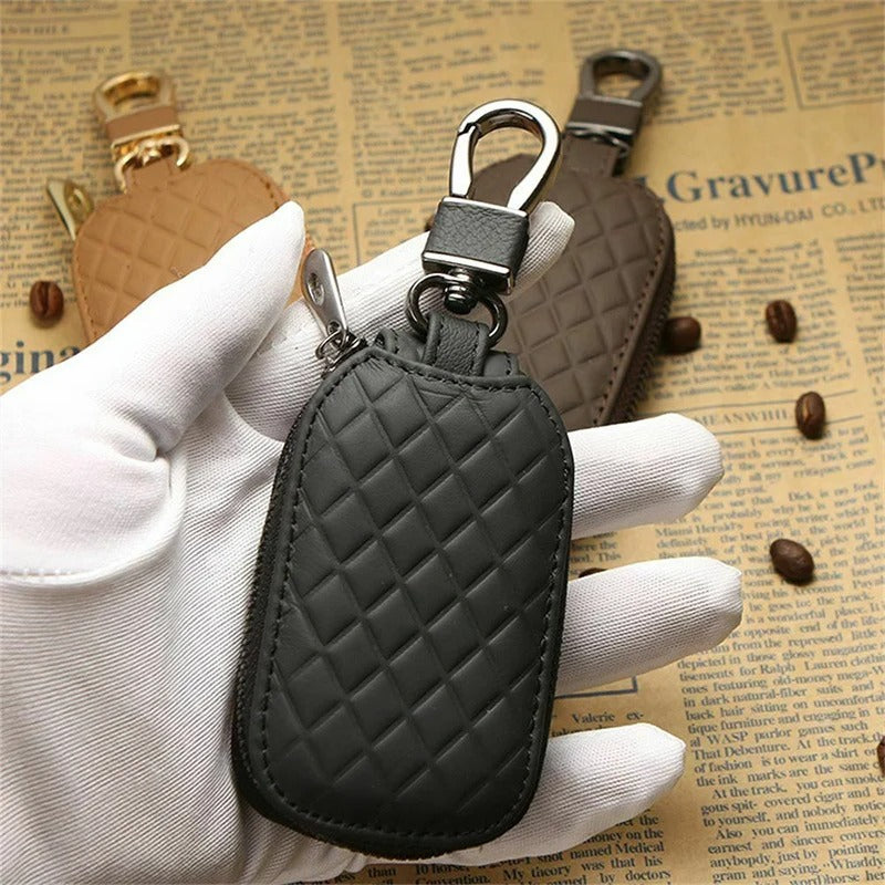 PU Leather Car Key Case with Built-in Buckle – Universal Anti-Scratch Key Holder and Organizer for Men and Women - Delicate Leather  