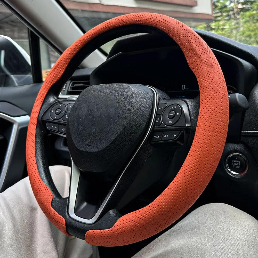 Universal 36–38cm Steering Wheel Cover – Non-Slip Laser Carbon Fiber Texture, Breathable Leather Protector for Car Interior, Four Seasons Use - Delicate Leather  