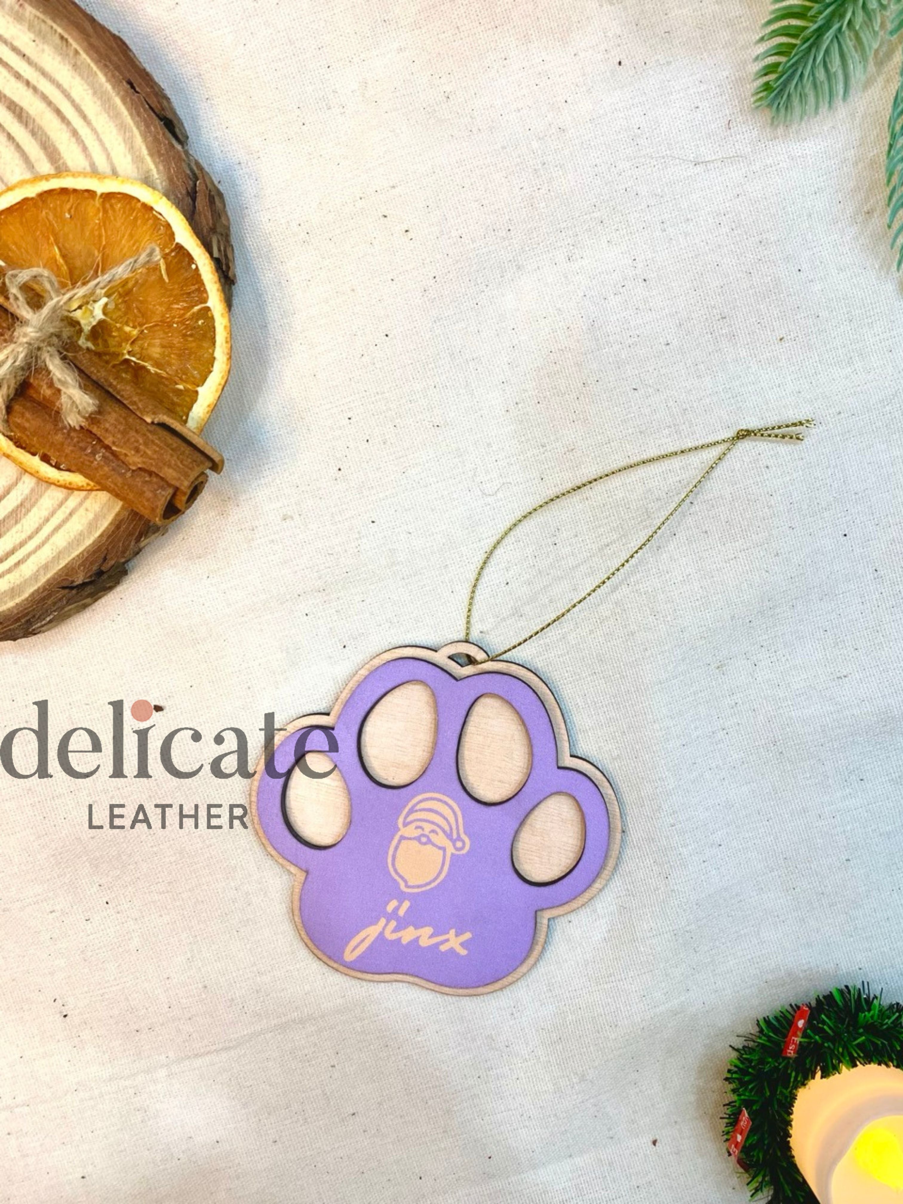 Personalized Wooden Paw Print Christmas Ornament - Perfect for Pet Lovers