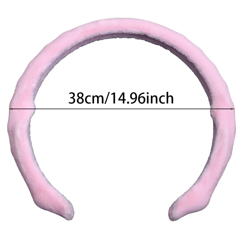 5D Short Plush Steering Wheel Cover – Breathable Ultra-Thin Anti-Slip Universal Fit - Delicate Leather  