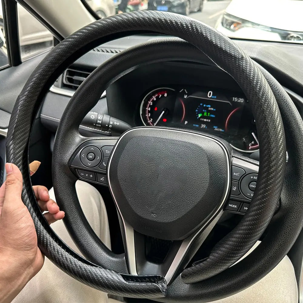 3D Carbon Fiber Texture Steering Wheel Cover – Universal Fit 38cm, Non-Slip, Synthetic Leather - Delicate Leather