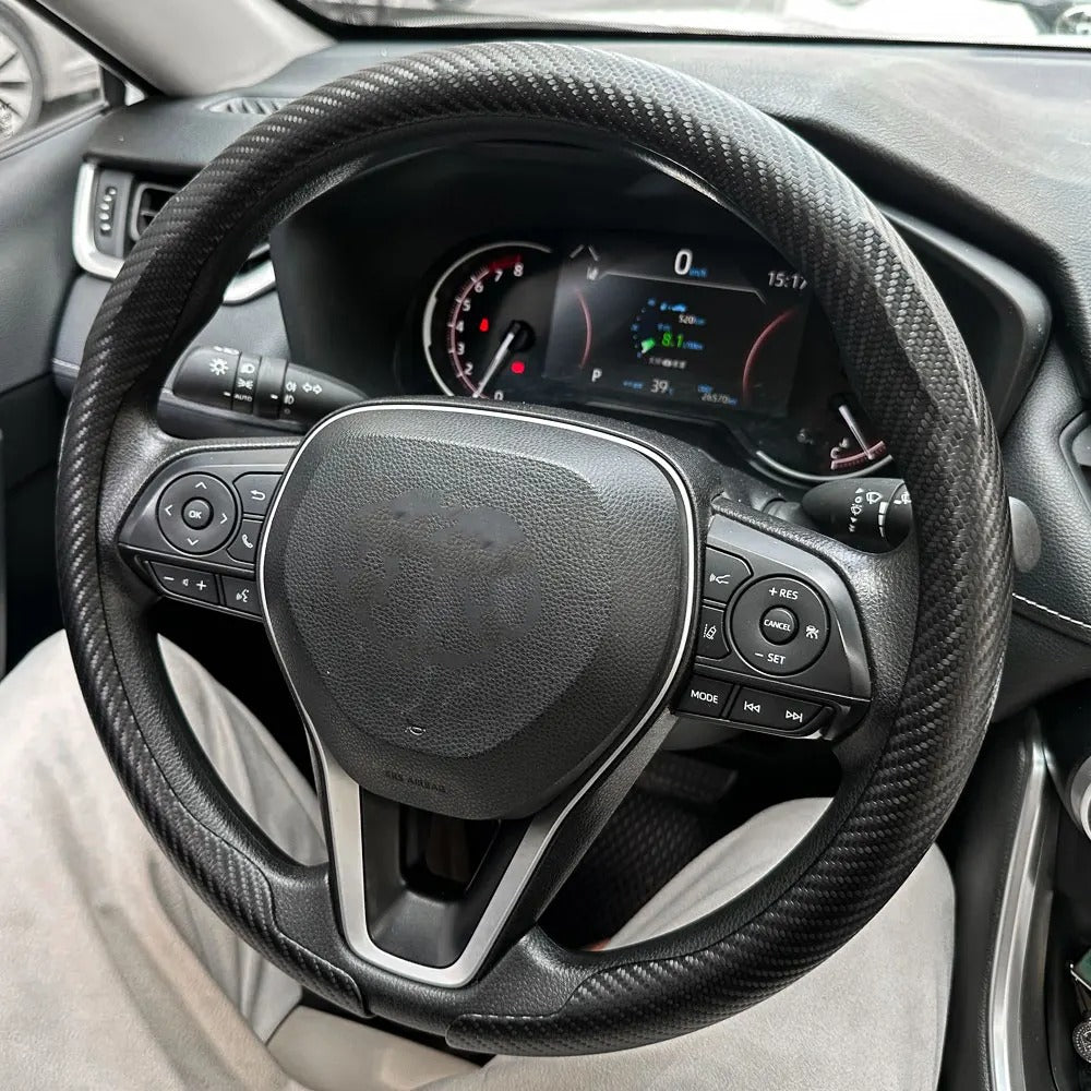 3D Carbon Fiber Texture Steering Wheel Cover – Universal Fit 38cm, Non-Slip, Synthetic Leather - Delicate Leather