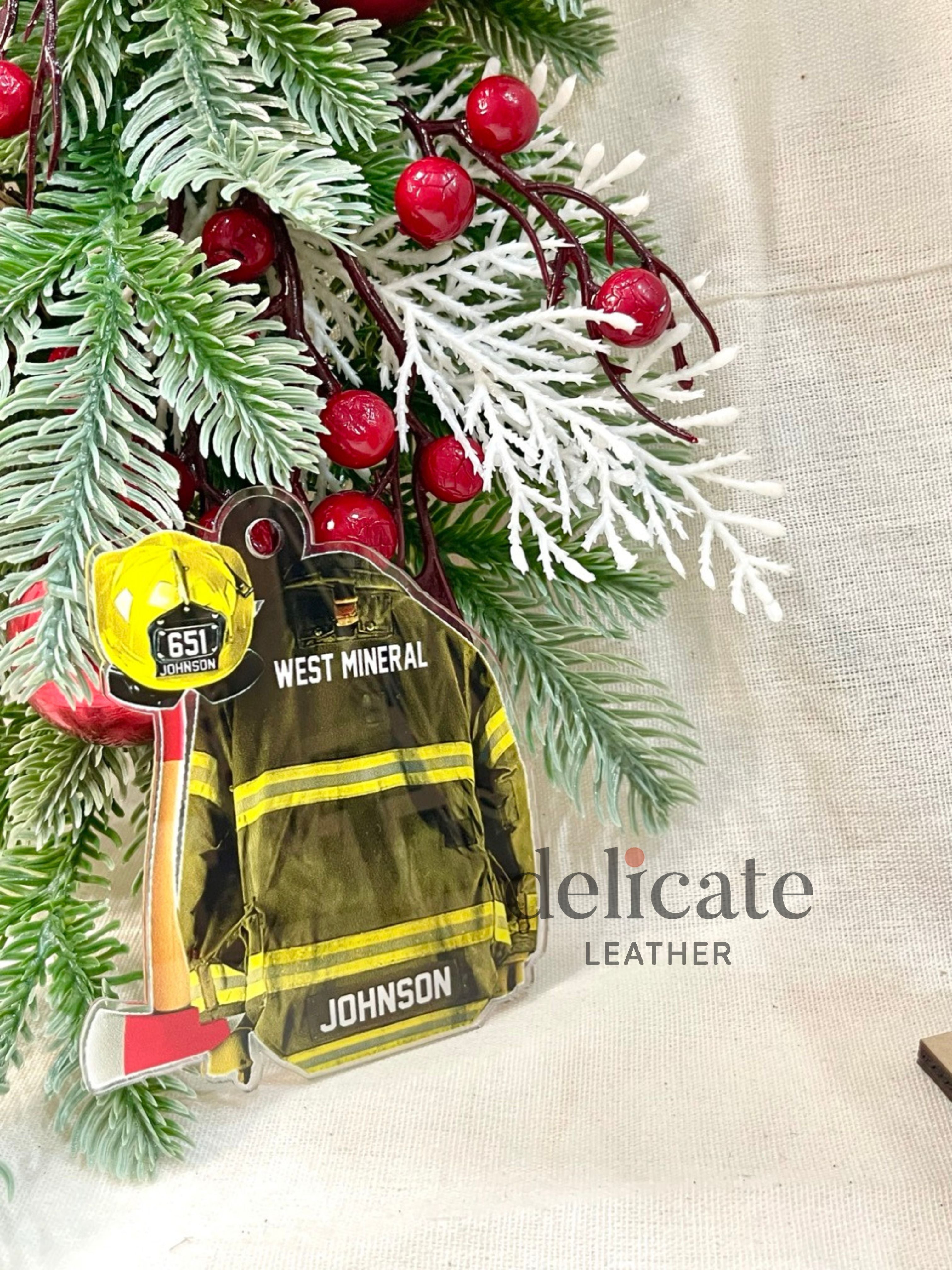 Custom Firefighter Uniform Christmas Ornament – Personalized Gift for Firefighters, Fireman Vest Acrylic Hanging Ornament