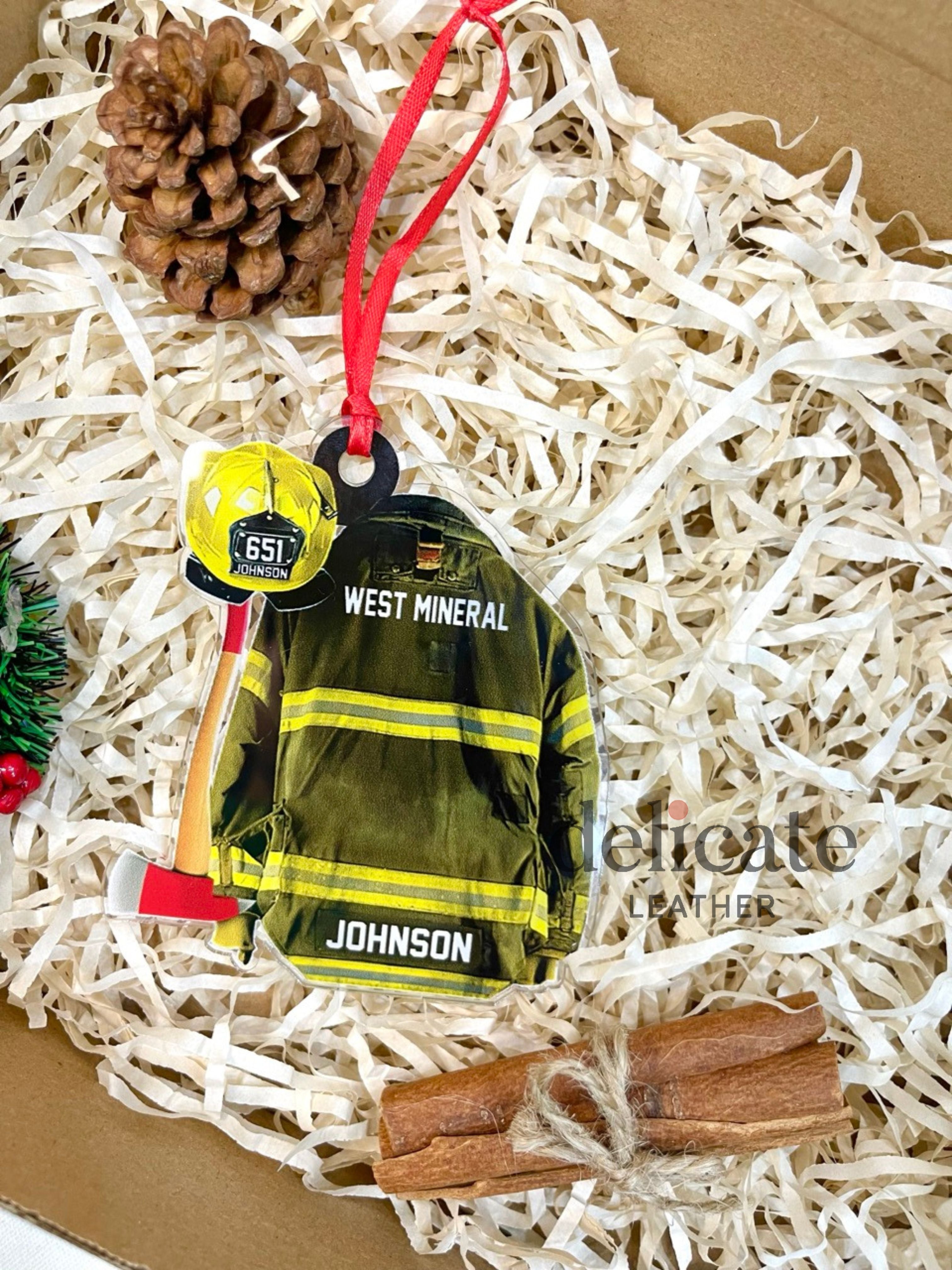 Custom Firefighter Uniform Christmas Ornament – Personalized Gift for Firefighters, Fireman Vest Acrylic Hanging Ornament