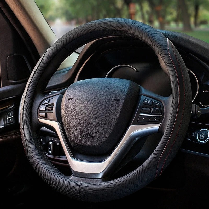 Universal PU Leather Steering Wheel Cover – Breathable Non-Slip 38 cm All-Season Grip - Delicate Leather