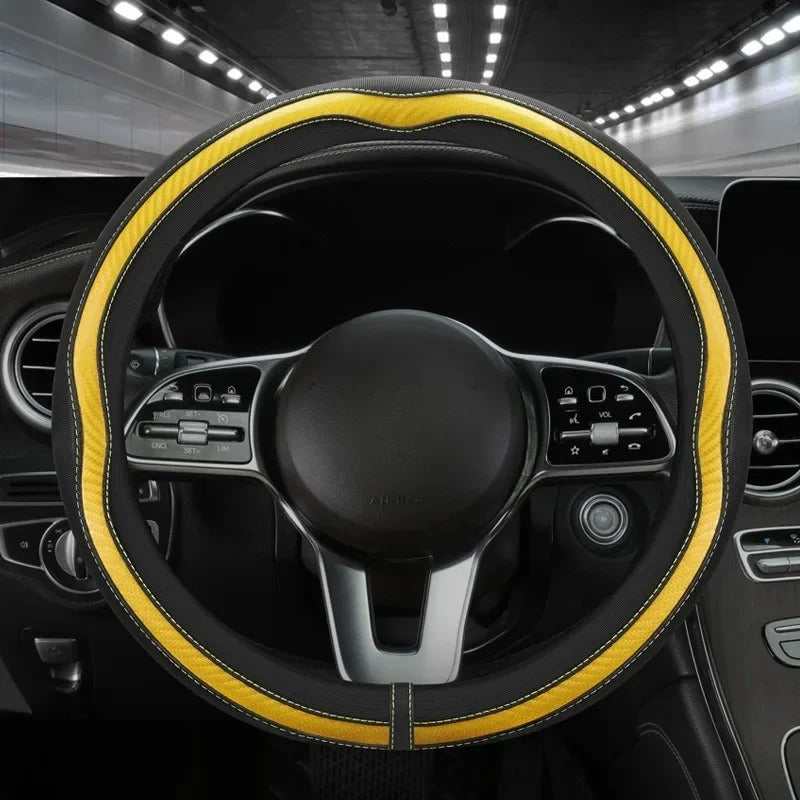 PU Leather and Carbon Fiber Steering Wheel Cover – Non-Slip Grip, Universal Fit 38 cm, All-Season Car Interior Accessory - Delicate Leather  