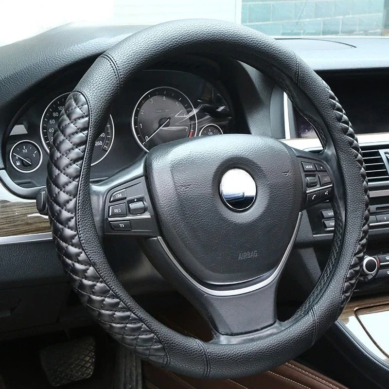 Universal Leather Steering Wheel Cover – Anti-Slip Steering Wheel Protector (37–38 cm) - Delicate Leather