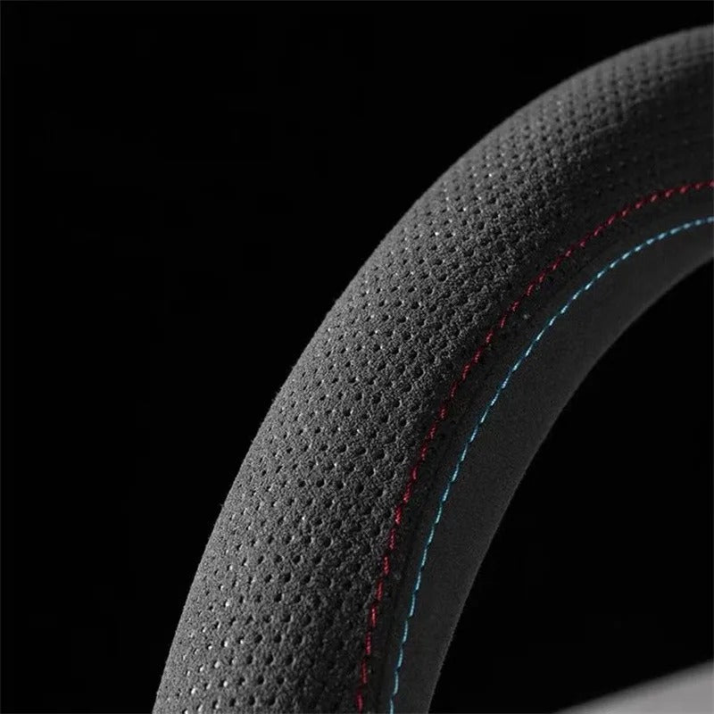 All-Season Suede D-Shaped Steering Wheel Cover – Ultra-Thin Non-Slip Breathable Leather Protector, Universal Fit 38cm - Delicate Leather  