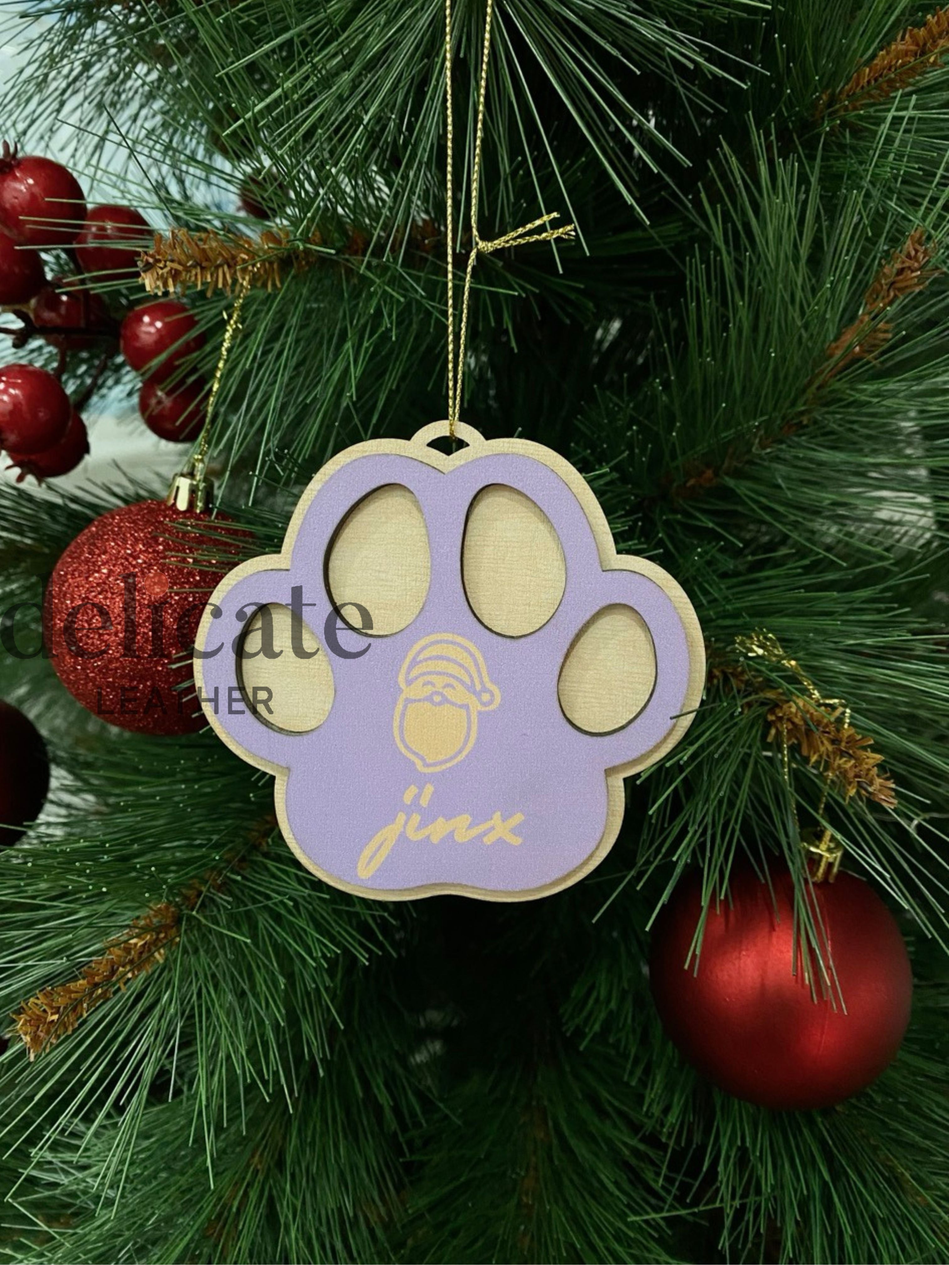 Personalized Wooden Paw Print Christmas Ornament - Perfect for Pet Lovers