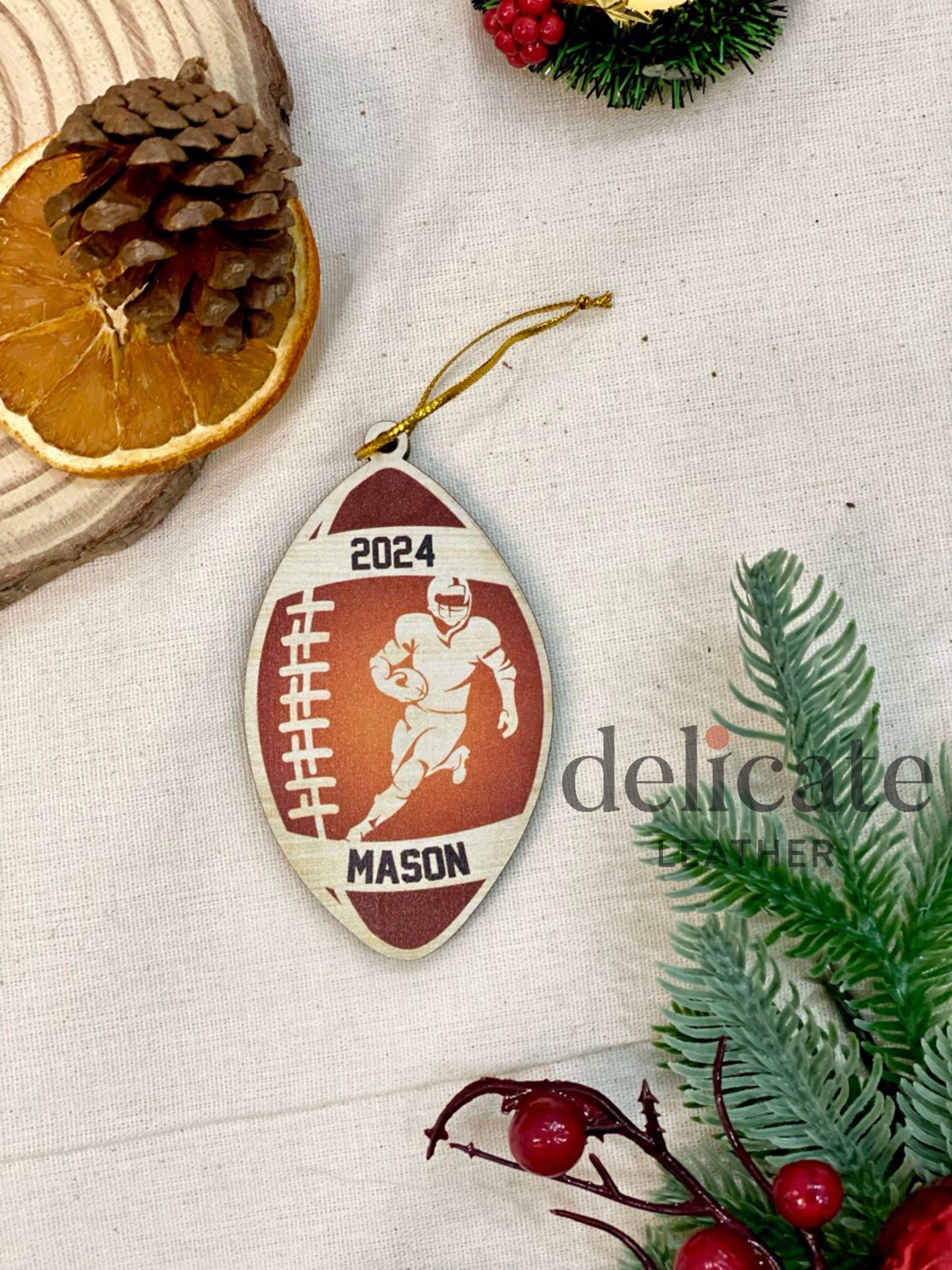 Personalized 2D Football Player Ornament – Unique Custom Keepsake, Ideal Christmas Gift for Boys Who Love Football