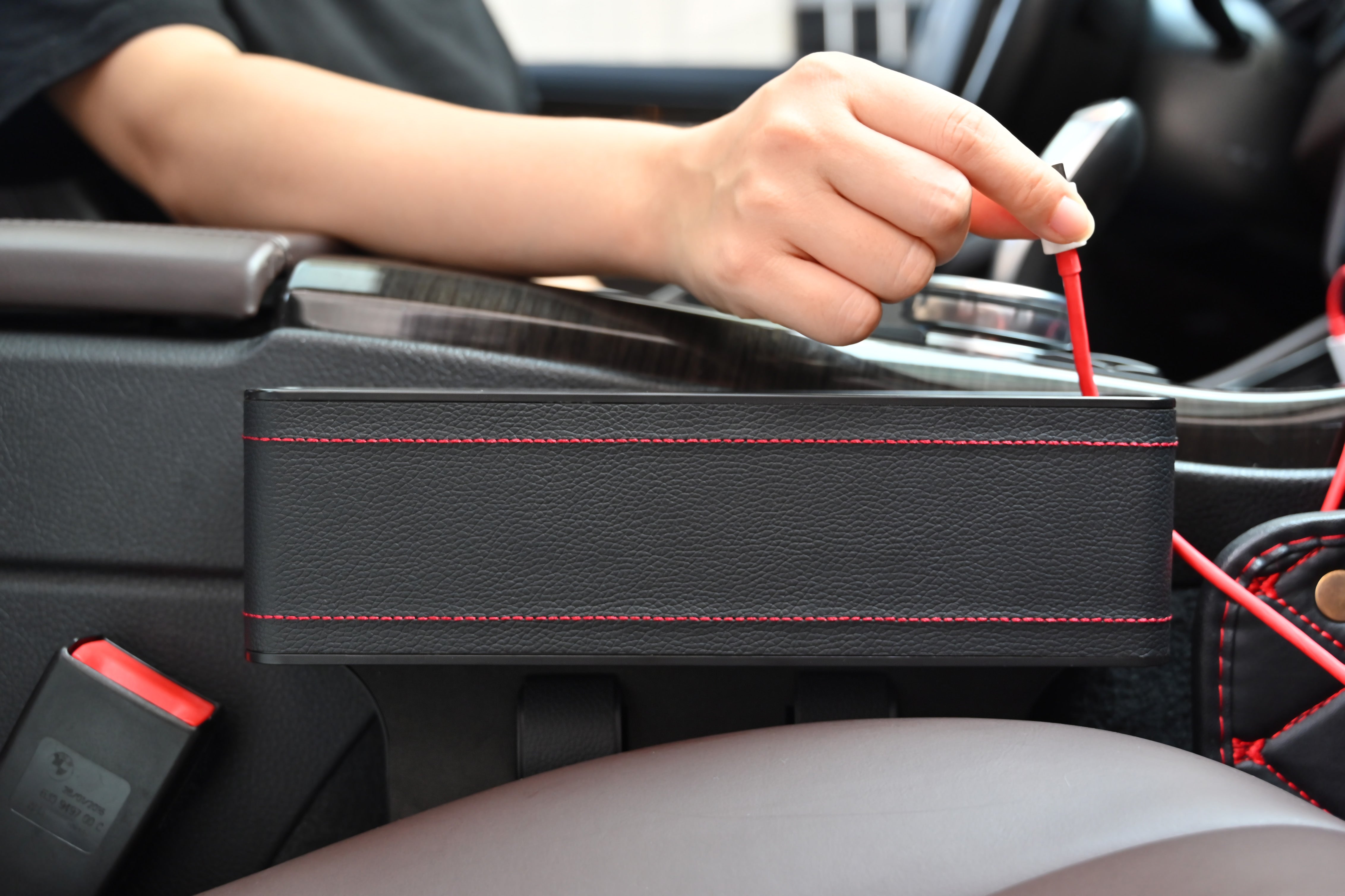 Car Interior Accessories: Multi-Functional Three-in-One Cup Holder Car Organizer Gap Filler, Custom For All Cars