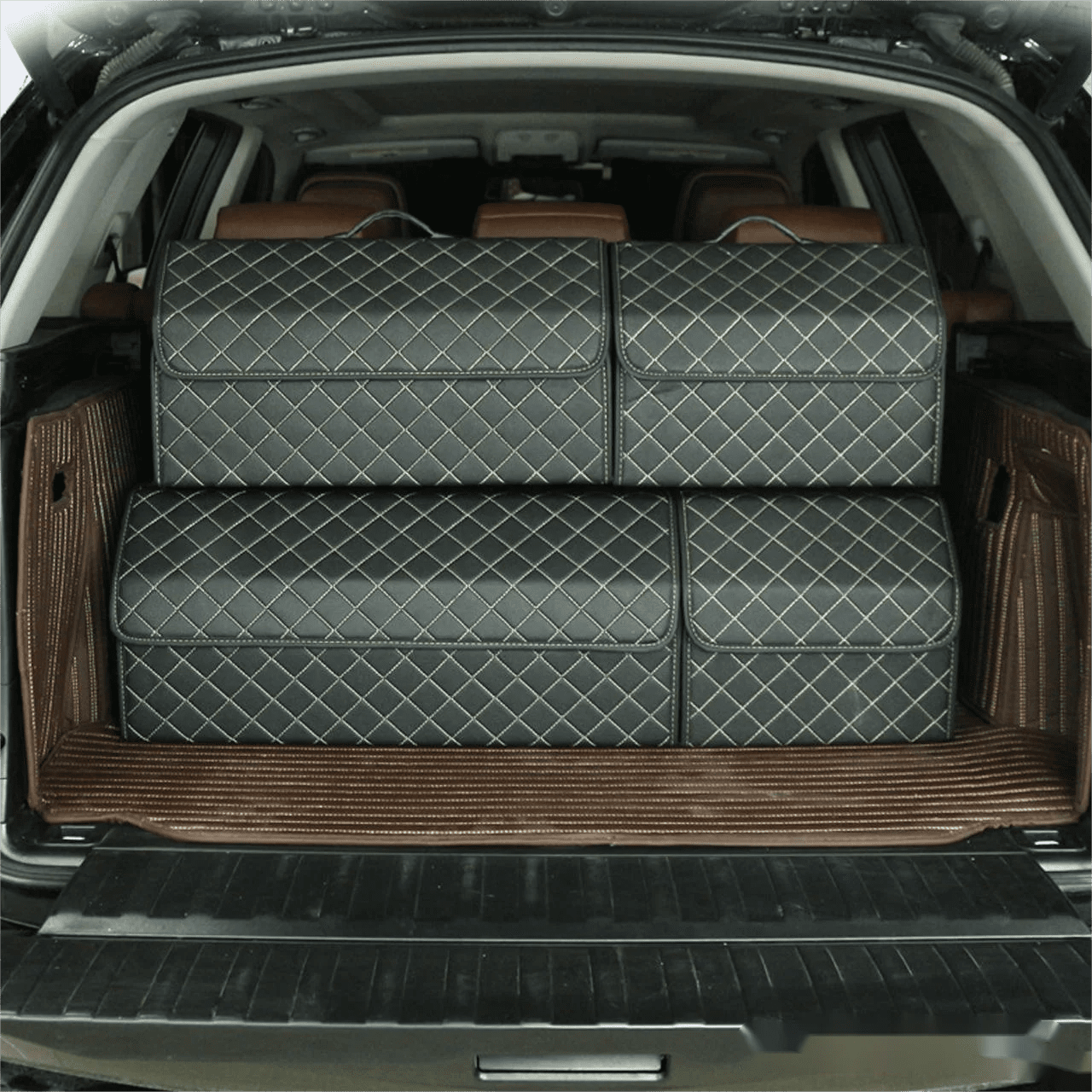 Spacious and Versatile Polyester Car Trunk Organizer: A Folding Multifunctional Storage Solution for Your Vehicle's Trunk - Delicate Leather